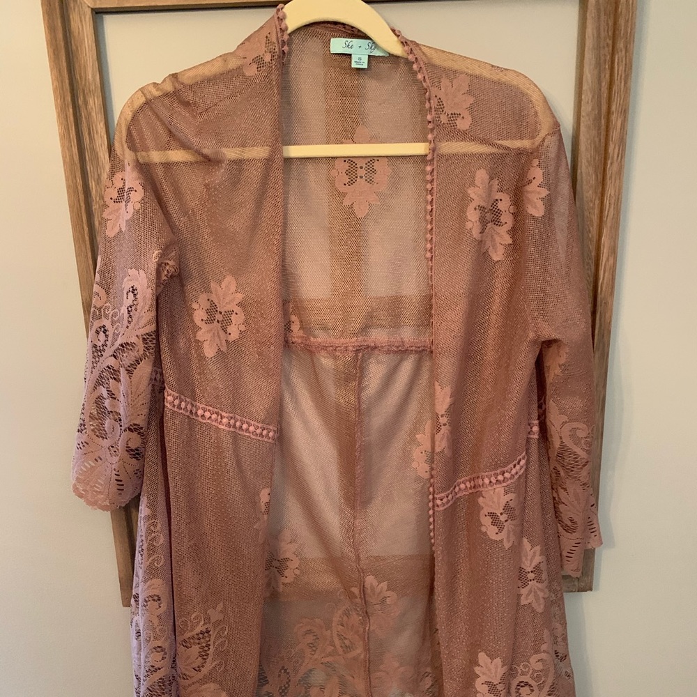 Boutique She + Sky kimono